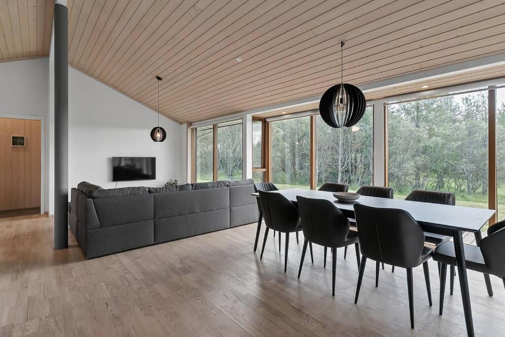 Scandinavian Villa In South Iceland Laugaras Экстерьер фото
